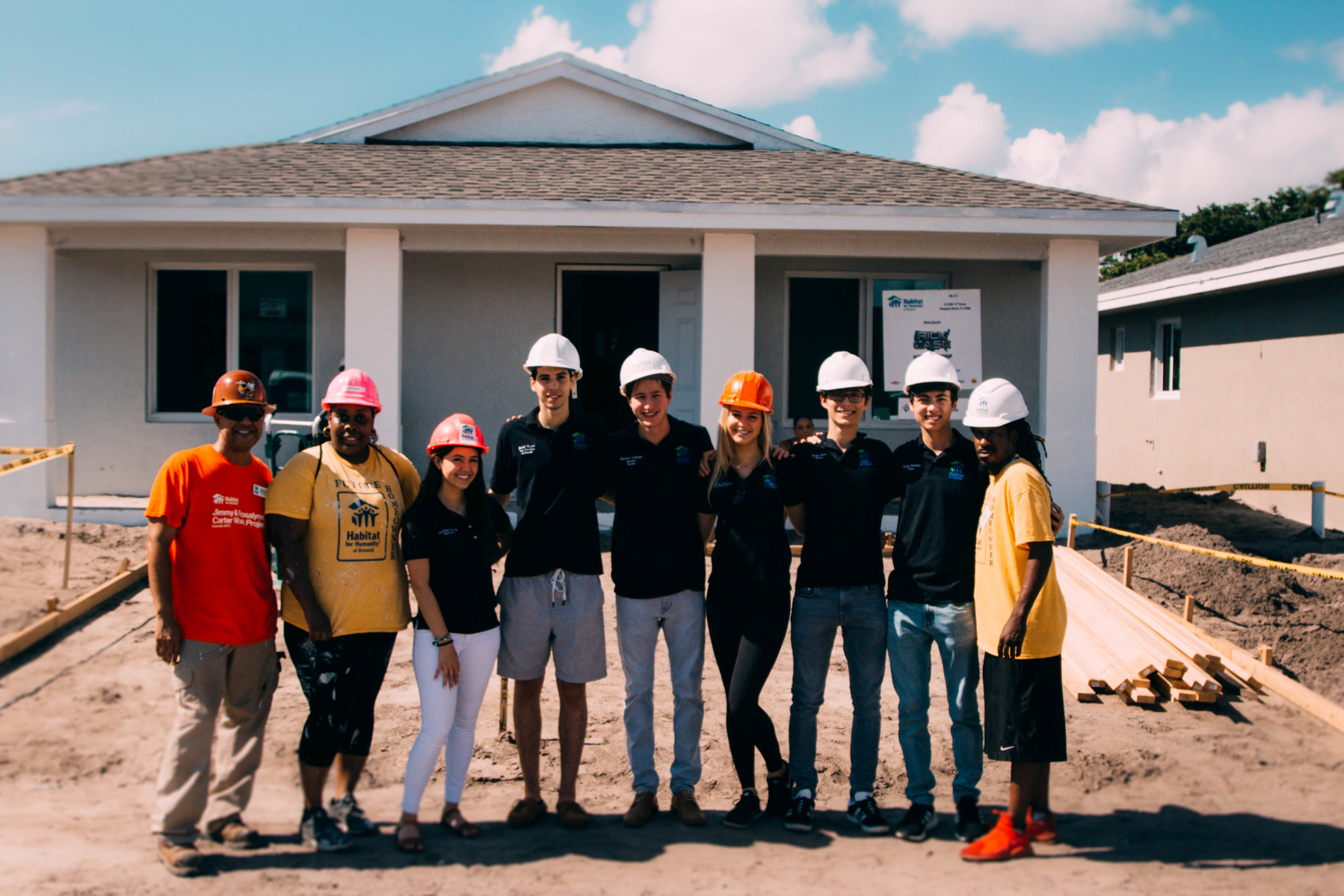 habitat young opportunity volunteers 2 habitat young opportunity volunteers 2